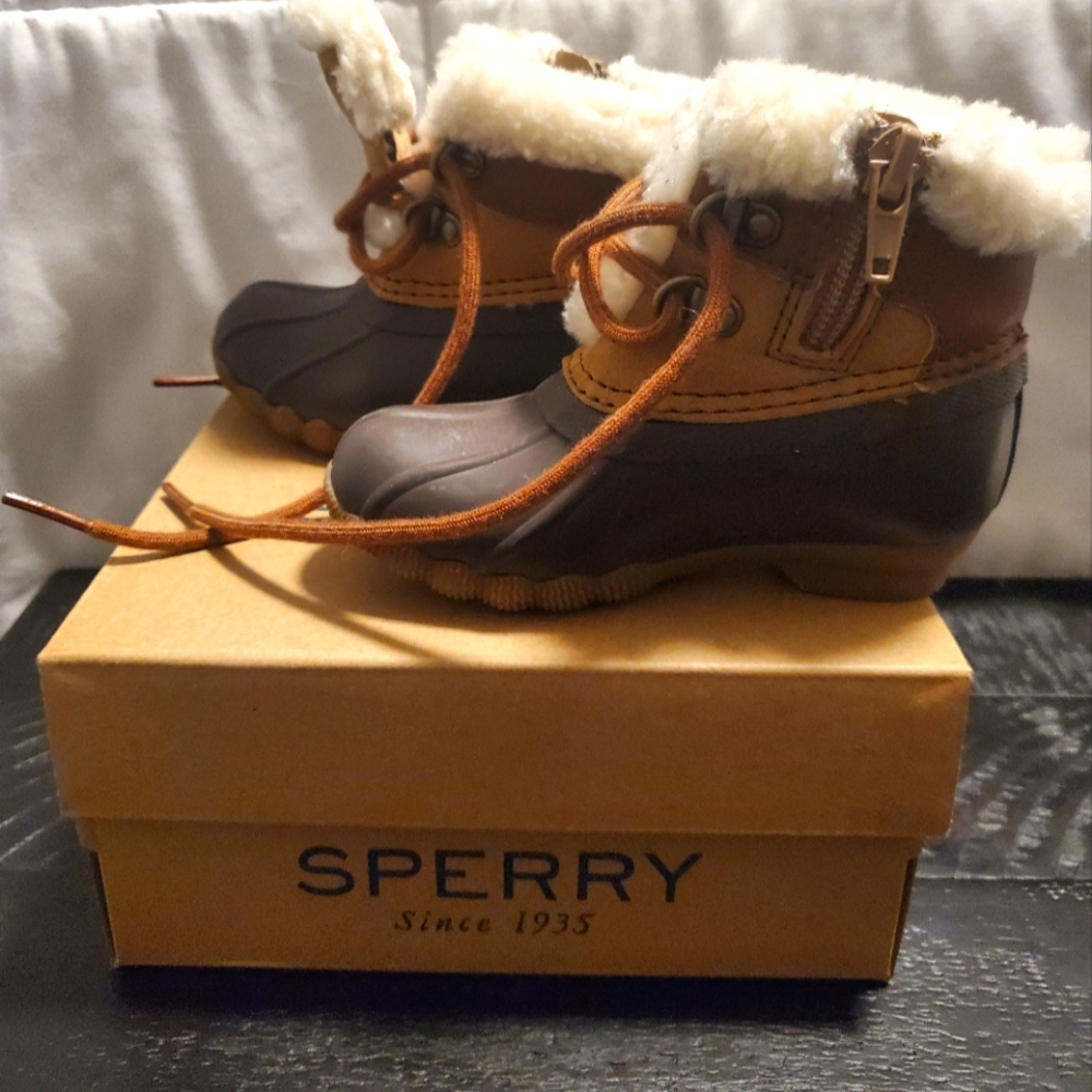 Sperry Kids Boots Brown and Cream